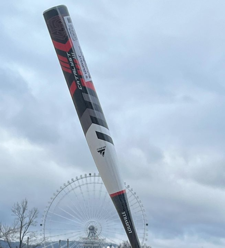 投稿についてもっと詳しく 【商品紹介】【2023モデル】ルイスビルスラッガー カタリストⅢ